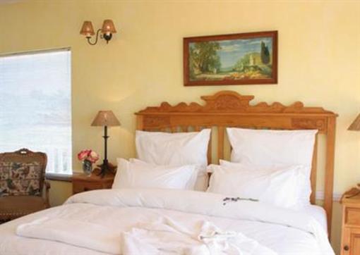 фото отеля Hilltop Country Lodge