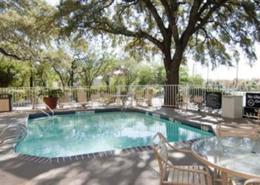 фото отеля Quality Inn San Antonio