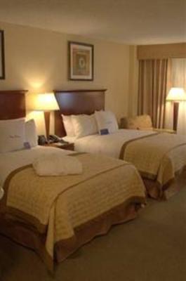 фото отеля Doubletree by Hilton Albuquerque