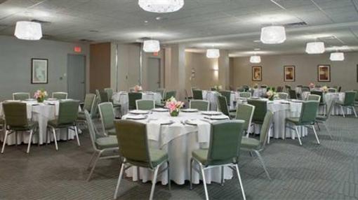 фото отеля Doubletree by Hilton Albuquerque