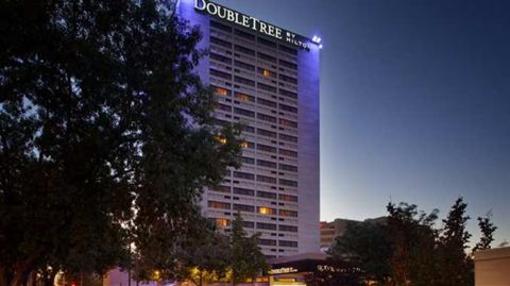 фото отеля Doubletree by Hilton Albuquerque