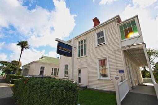фото отеля Verandahs Backpackers Lodge