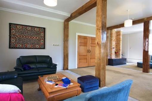 фото отеля Verandahs Backpackers Lodge