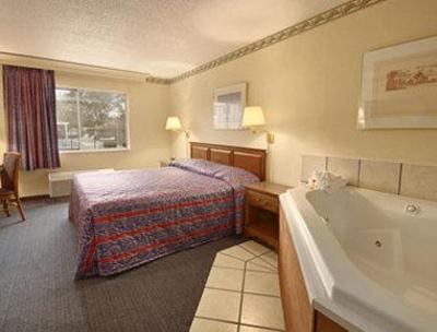 фото отеля Days Inn Columbus North