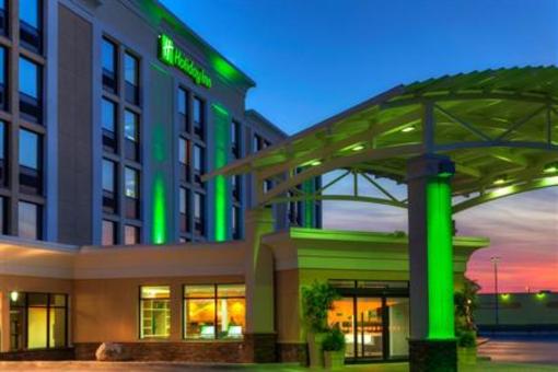 фото отеля Holiday Inn Winnipeg Airport - Polo Park