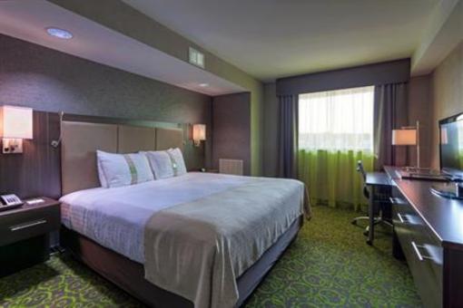 фото отеля Holiday Inn Winnipeg Airport - Polo Park