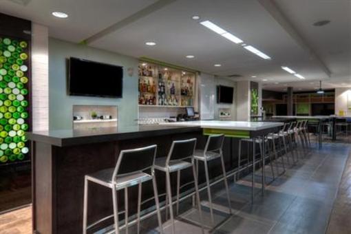 фото отеля Holiday Inn Winnipeg Airport - Polo Park
