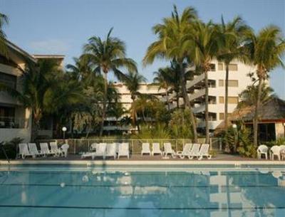 фото отеля Golden Strand Ocean Villa Resort