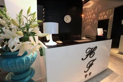 фото отеля Hotel des Flandres