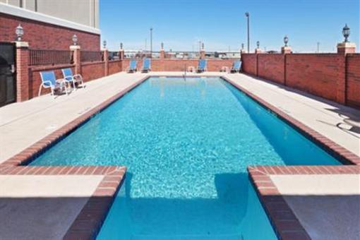 фото отеля Holiday Inn Express Hotel & Suites Fort Stockton