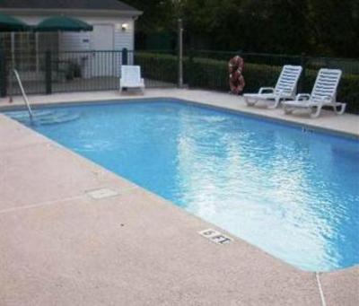 фото отеля Baymont Inn and Suites Jacksonville at Butler Blvd