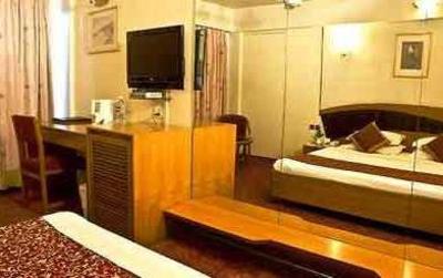 фото отеля Midtown Pritam Hotel