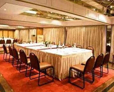 фото отеля Midtown Pritam Hotel
