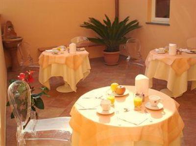 фото отеля Albergo Moderno Lucca