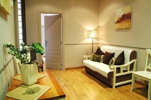фото отеля Apartamentos Palacio Real