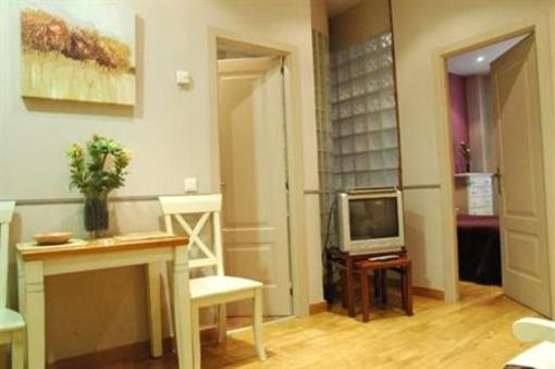 фото отеля Apartamentos Palacio Real
