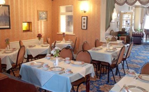 фото отеля Courtneys Of Gynn Square Hotel Blackpool