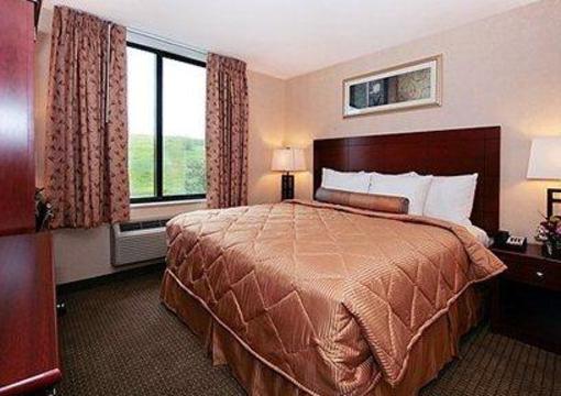 фото отеля Comfort Inn Staten Island