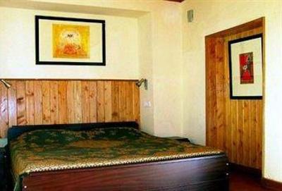 фото отеля Hotel Emerald Heights Mussoorie