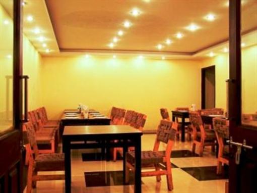 фото отеля Hotel Emerald Heights Mussoorie