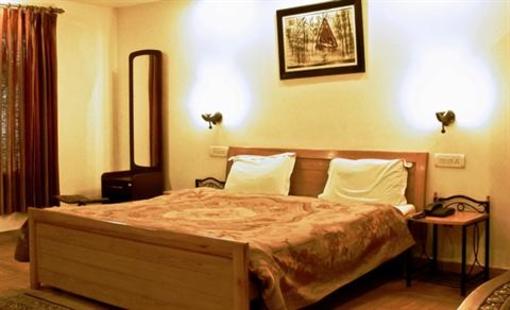 фото отеля Hotel Emerald Heights Mussoorie