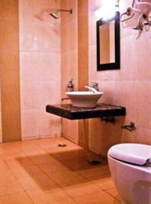 фото отеля Hotel Emerald Heights Mussoorie