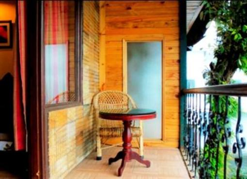 фото отеля Hotel Emerald Heights Mussoorie