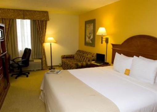 фото отеля Holiday Inn Wichita Downtown
