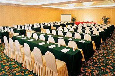 фото отеля Yangtze Hotel Wuhan