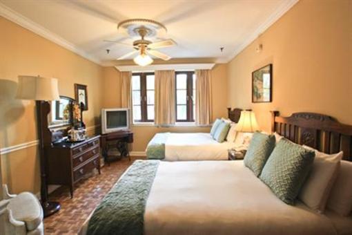 фото отеля Hotel Saint Michel Coral Gables