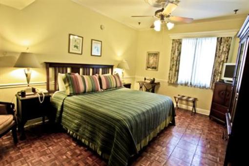 фото отеля Hotel Saint Michel Coral Gables