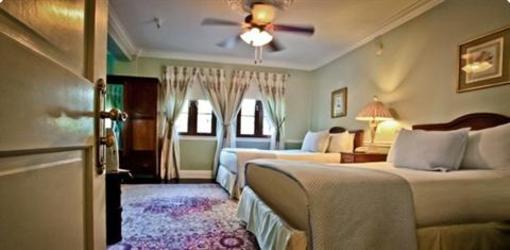 фото отеля Hotel Saint Michel Coral Gables