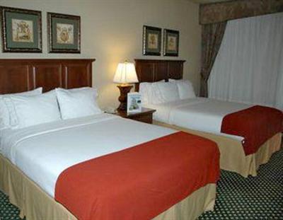 фото отеля Holiday Inn Express Broken Arrow