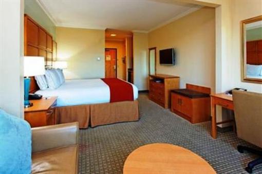 фото отеля Holiday Inn Express Hotel & Suites Silicon Valley Santa Clara