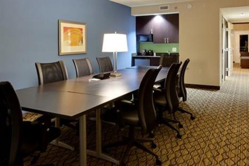 фото отеля Holiday Inn Atlanta-Airport-North