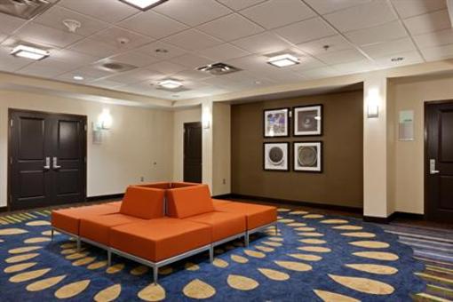 фото отеля Holiday Inn Atlanta-Airport-North
