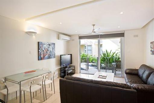 фото отеля Maison Resort Noosa