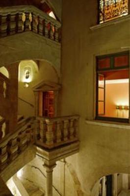 фото отеля Hotel Marquis de La Baume