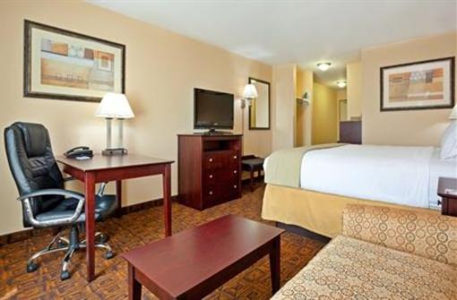 фото отеля Holiday Inn Express Suites Mason