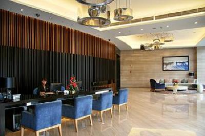 фото отеля Somerset Riverview Apartment Chengdu