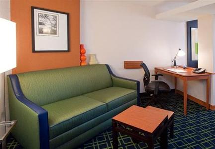 фото отеля Fairfield Inn & Suites Albany