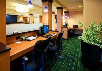 фото отеля Fairfield Inn & Suites Albany
