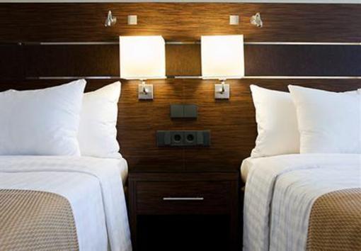 фото отеля Courtyard by Marriott Vienna Messe