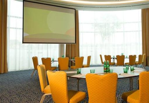 фото отеля Courtyard by Marriott Vienna Messe