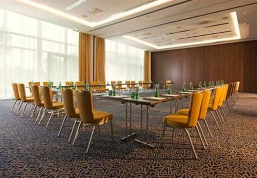 фото отеля Courtyard by Marriott Vienna Messe