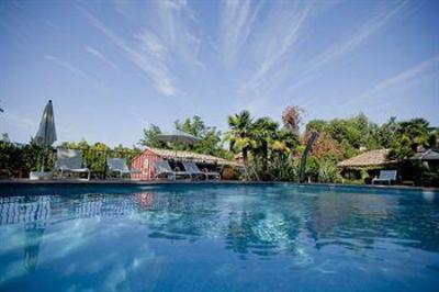 фото отеля Relais Cantemerle