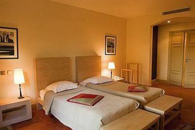 фото отеля Relais Cantemerle