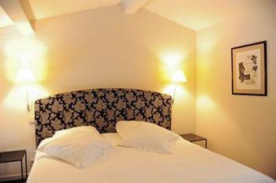 фото отеля Relais Cantemerle