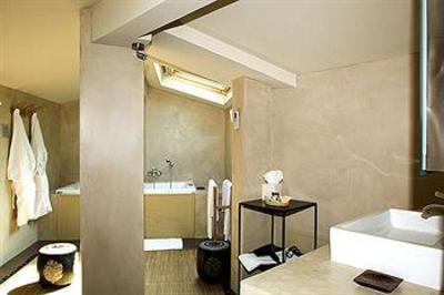 фото отеля Relais Cantemerle