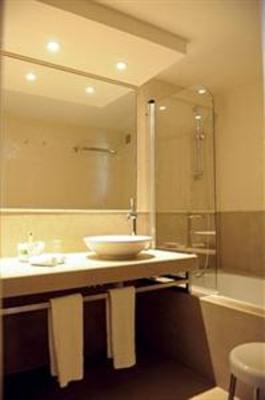фото отеля Relais Cantemerle